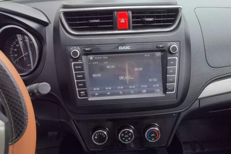 Used HYOSOW S3 2017 1.5L Manual Luxury Model Audio And AC Panel