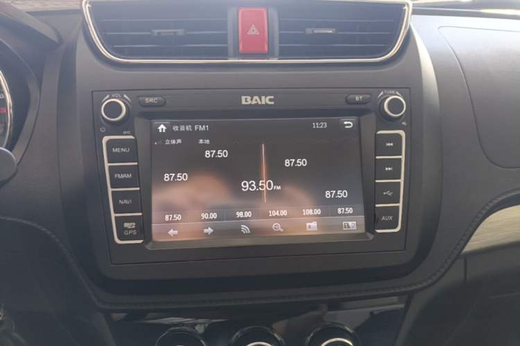 Used HYOSOW S3 2017 1.5L Manual Luxury Model Audio And AC Panel
