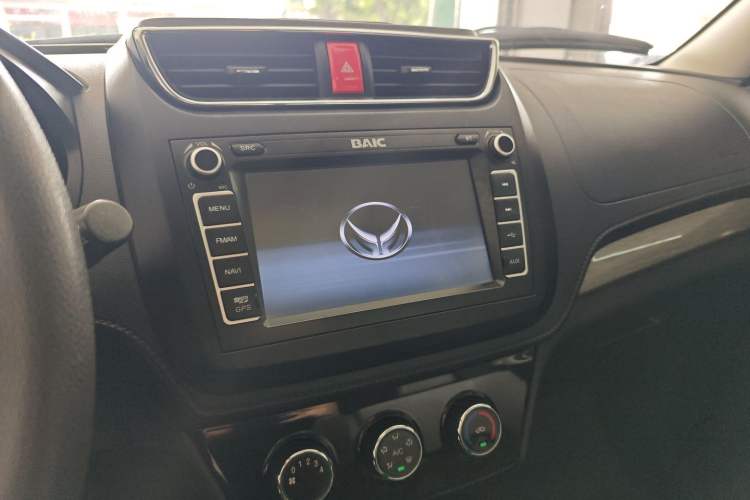 Used HYOSOW S3 2017 1.5L Manual Luxury Model Audio And AC Panel