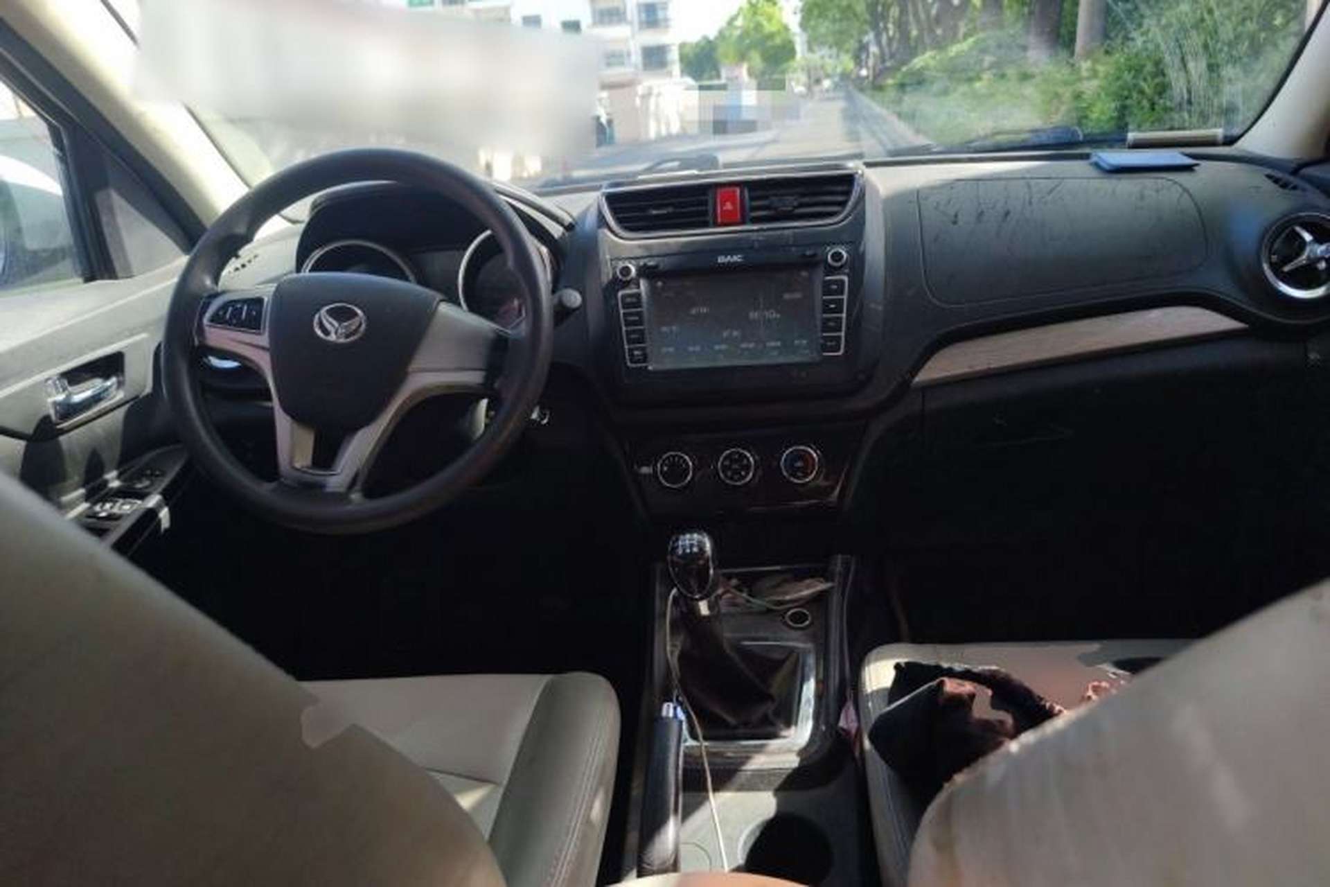 Used HYOSOW S3 2017 1.5L Manual Luxury Model Center Console
