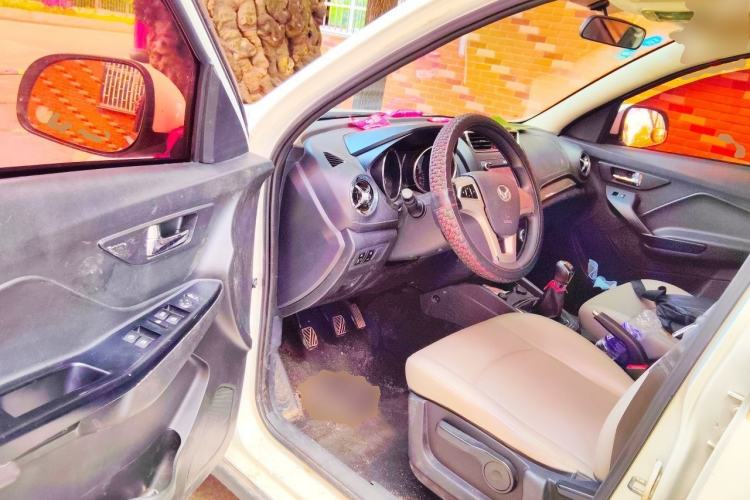 Used HYOSOW S3 2017 1.5L Manual Luxury Model Driver Seat