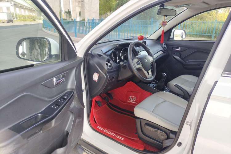 Used HYOSOW S3 2017 1.5L Manual Luxury Model Driver Seat
