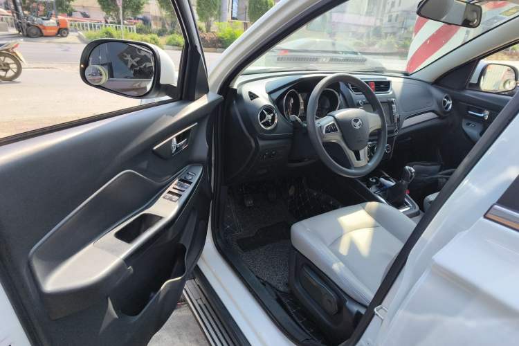 Used HYOSOW S3 2017 1.5L Manual Luxury Model Driver Seat
