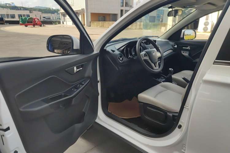 Used HYOSOW S3 2017 1.5L Manual Luxury Model Driver Seat