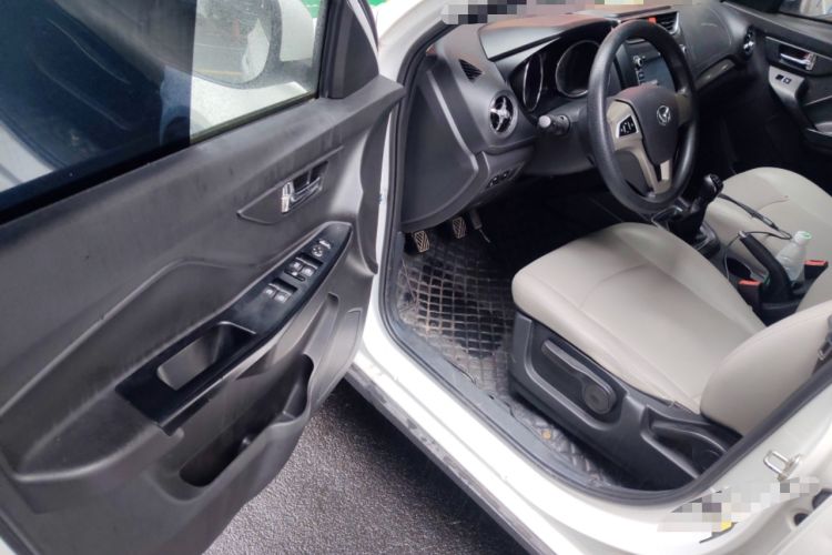 Used HYOSOW S3 2017 1.5L Manual Luxury Model Driver Seat