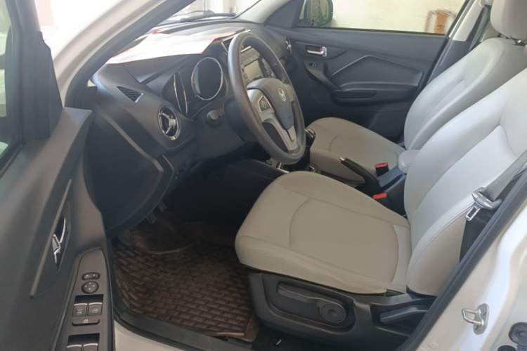 Used HYOSOW S3 2017 1.5L Manual Luxury Model Driver Seat