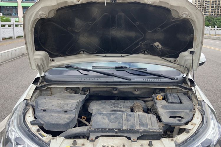 Used HYOSOW S3 2017 1.5L Manual Luxury Model Engine Bay