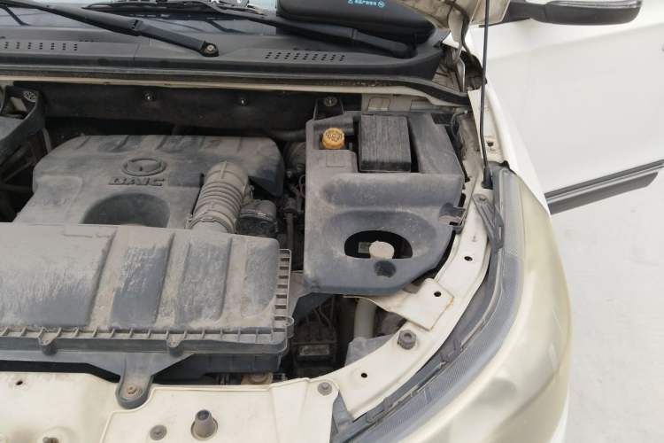 Used HYOSOW S3 2017 1.5L Manual Luxury Model Engine Bay Left
