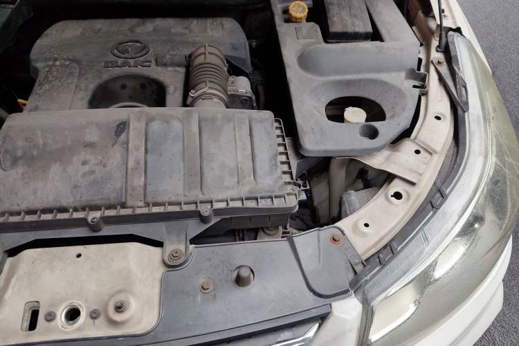 Used HYOSOW S3 2017 1.5L Manual Luxury Model Engine Bay Left