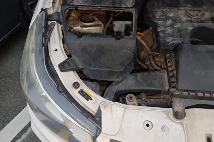Used HYOSOW S3 2017 1.5L Manual Luxury Model Engine Bay Right
