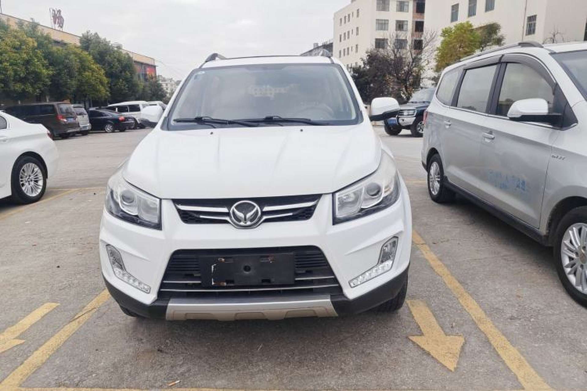 Used HYOSOW S3 2017 1.5L Manual Luxury Model Exterior 1
