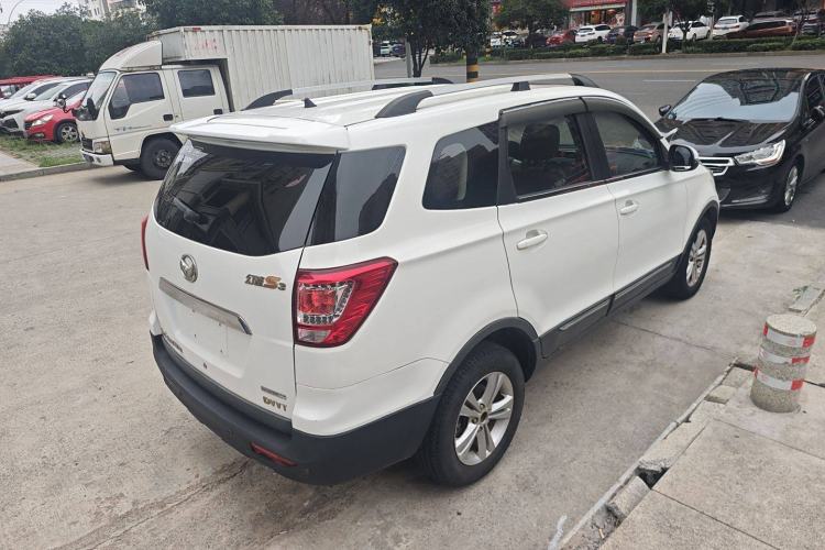 Used HYOSOW S3 2017 1.5L Manual Luxury Model Exterior 3