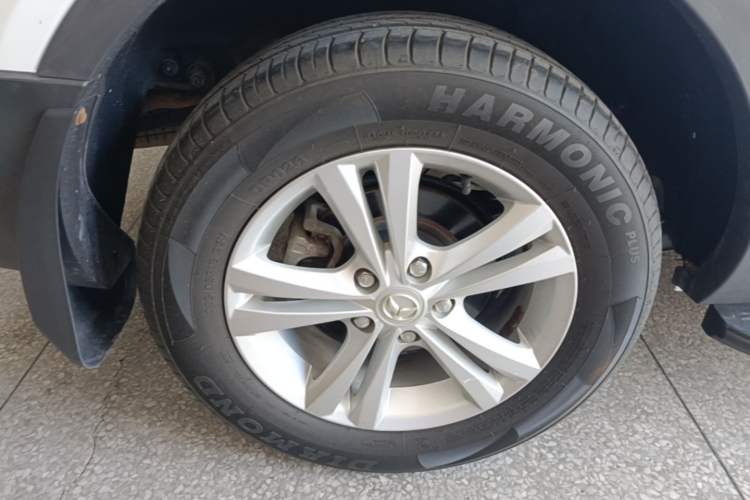 Used HYOSOW S3 2017 1.5L Manual Luxury Model Exterior 5
