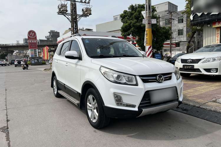 Used HYOSOW S3 2017 1.5L Manual Luxury Model Front Right 45 Deg