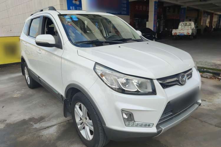 Used HYOSOW S3 2017 1.5L Manual Luxury Model Front Right 45 Deg