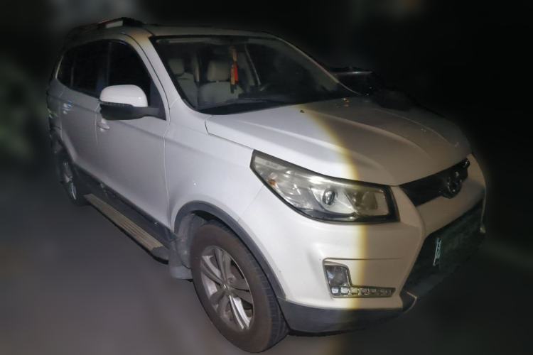 Used HYOSOW S3 2017 1.5L Manual Luxury Model Front Right 45 Deg