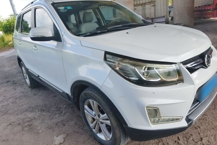 Used HYOSOW S3 2017 1.5L Manual Luxury Model Front Right 45 Deg