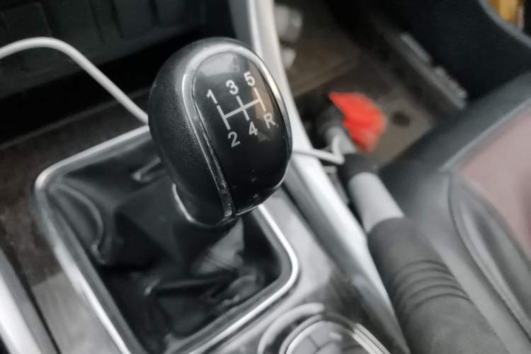 Used HYOSOW S3 2017 1.5L Manual Luxury Model Gear Lever