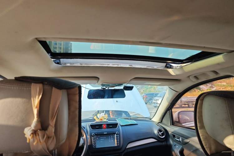Used HYOSOW S3 2017 1.5L Manual Luxury Model Headliner