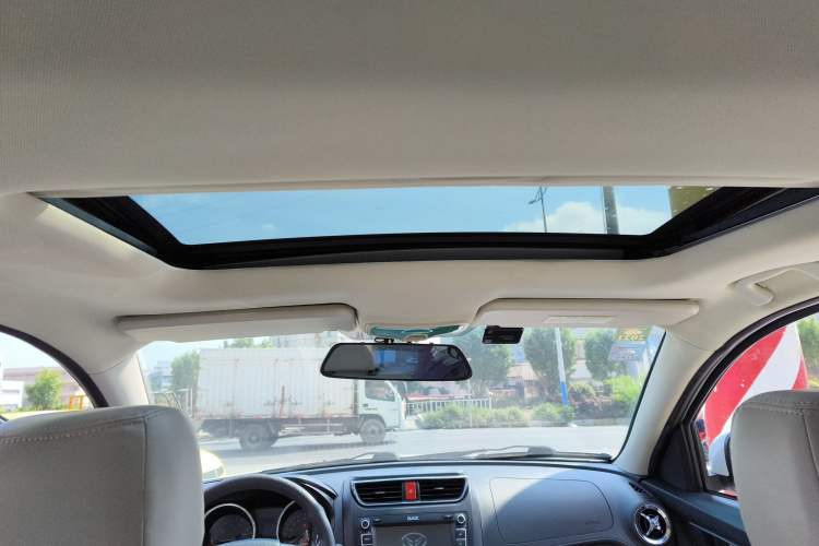 Used HYOSOW S3 2017 1.5L Manual Luxury Model Headliner