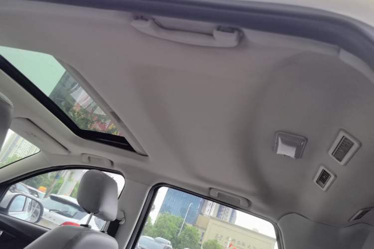 Used HYOSOW S3 2017 1.5L Manual Luxury Model Headliner