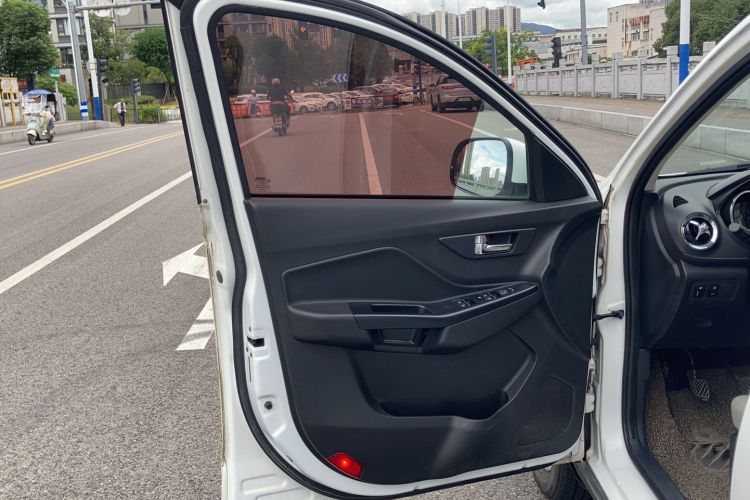 Used HYOSOW S3 2017 1.5L Manual Luxury Model Interior 4