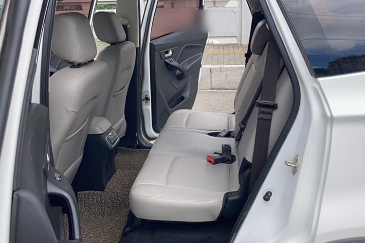 Used HYOSOW S3 2017 1.5L Manual Luxury Model Interior 5