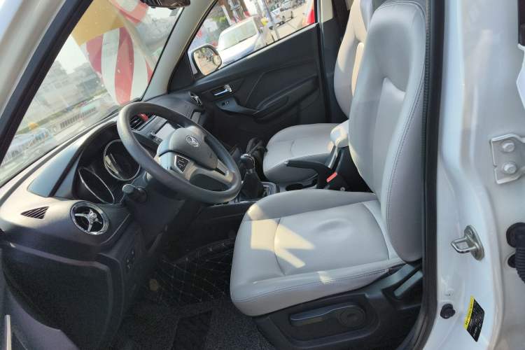 Used HYOSOW S3 2017 1.5L Manual Luxury Model Left Front Seat