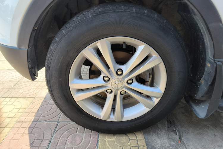 Used HYOSOW S3 2017 1.5L Manual Luxury Model Left Front Wheel Hub