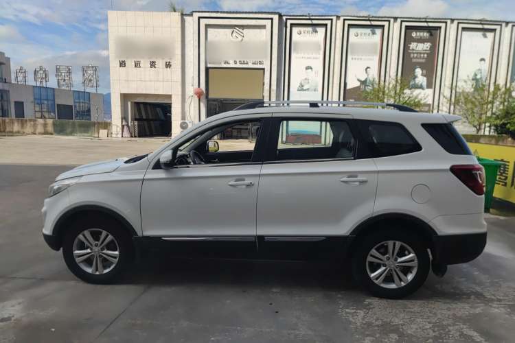 Used HYOSOW S3 2017 1.5L Manual Luxury Model Left Side