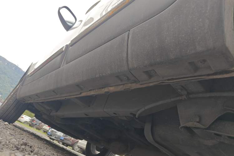 Used HYOSOW S3 2017 1.5L Manual Luxury Model Left Side Sill