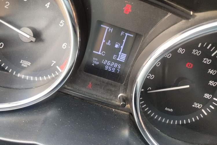 Used HYOSOW S3 2017 1.5L Manual Luxury Model Odometer Close Up