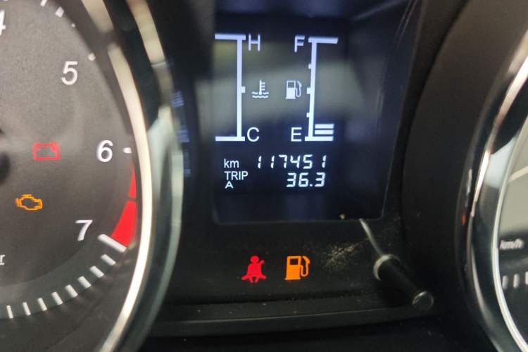 Used HYOSOW S3 2017 1.5L Manual Luxury Model Odometer Close Up