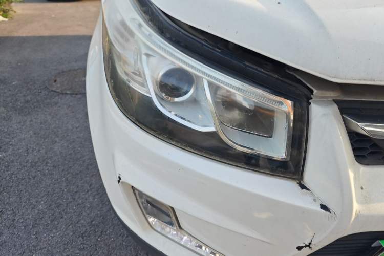 Used HYOSOW S3 2017 1.5L Manual Luxury Model Right Front Headlight