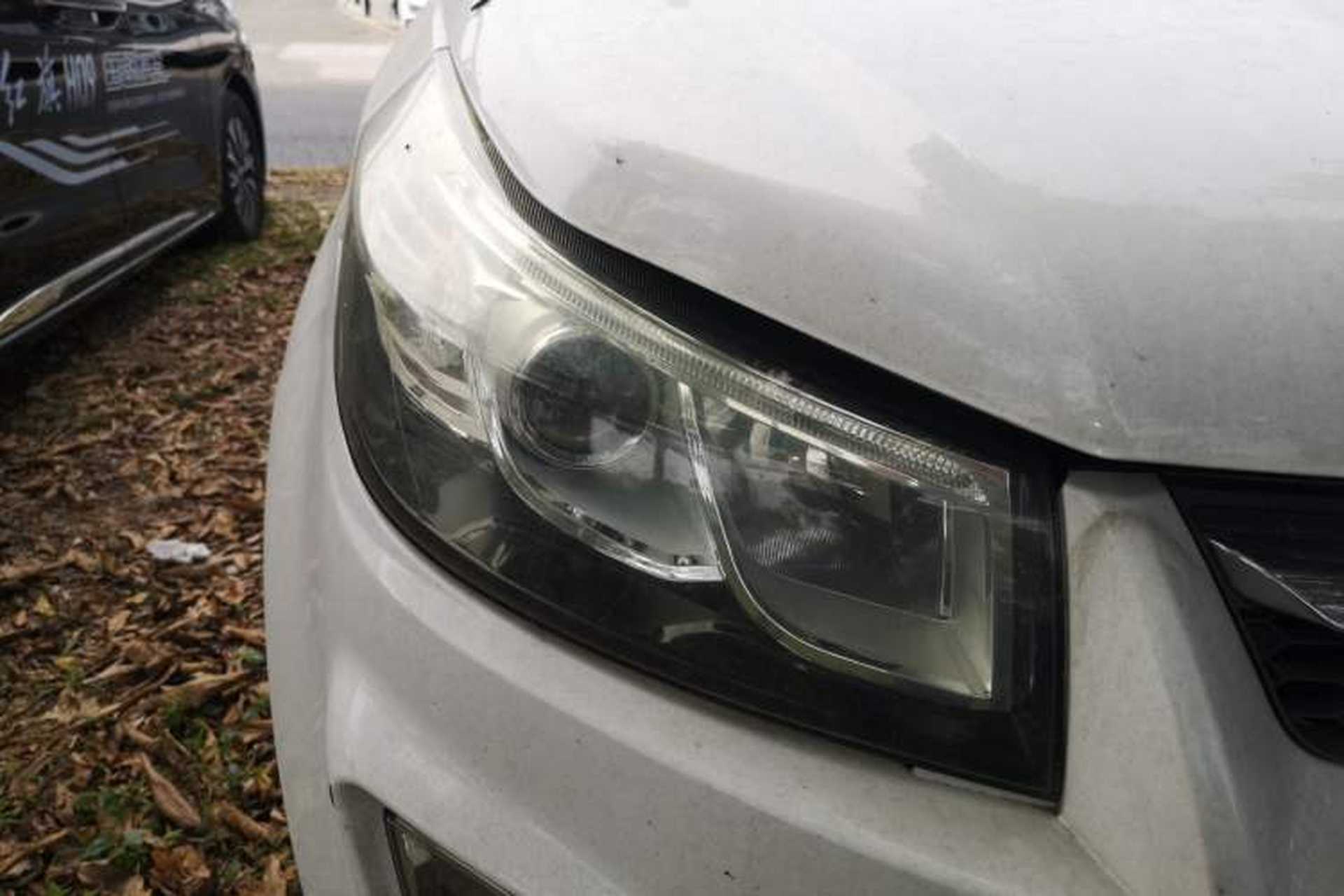 Used HYOSOW S3 2017 1.5L Manual Luxury Model Right Front Headlight