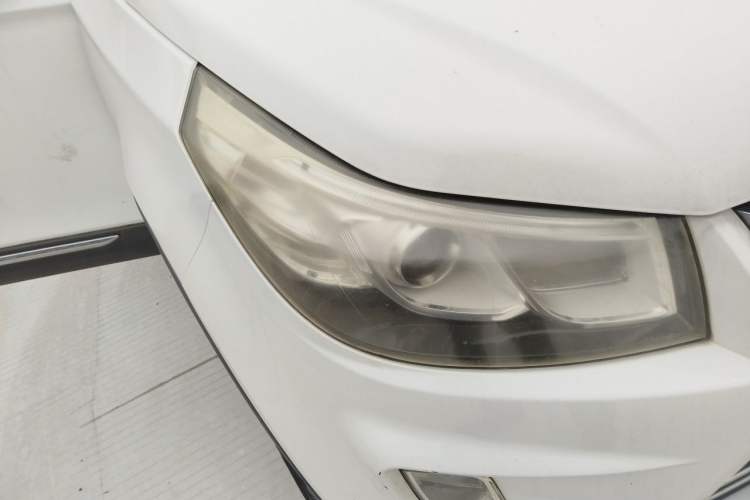 Used HYOSOW S3 2017 1.5L Manual Luxury Model Right Front Headlight
