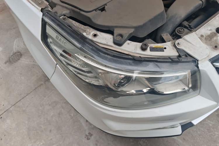 Used HYOSOW S3 2017 1.5L Manual Luxury Model Right Front Headlight