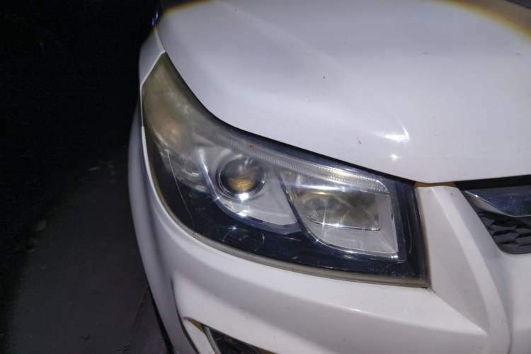 Used HYOSOW S3 2017 1.5L Manual Luxury Model Right Front Headlight