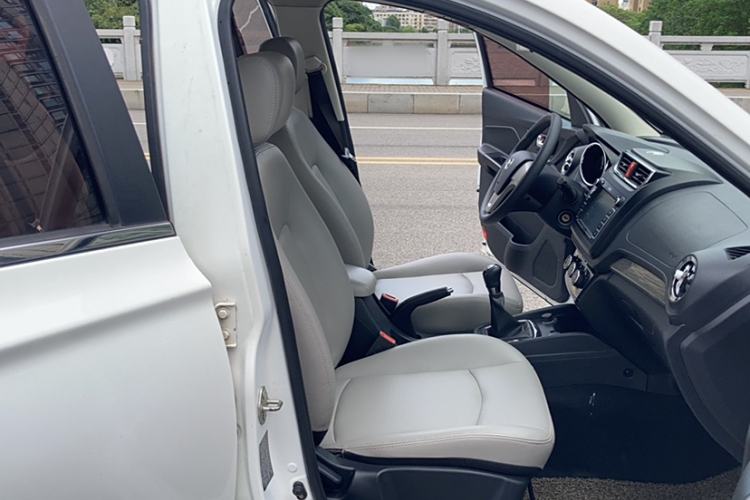 Used HYOSOW S3 2017 1.5L Manual Luxury Model Right Front Seat