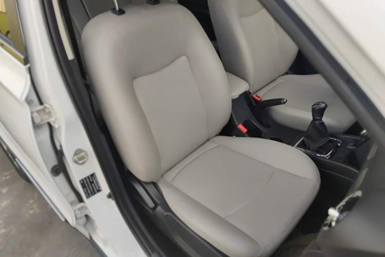 Used HYOSOW S3 2017 1.5L Manual Luxury Model Right Front Seat