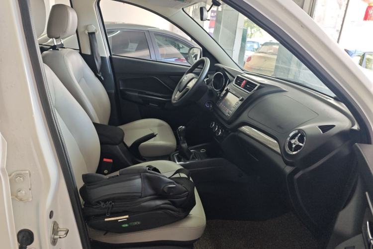 Used HYOSOW S3 2017 1.5L Manual Luxury Model Right Front Seat