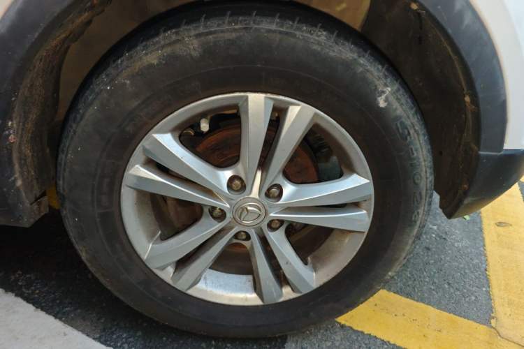 Used HYOSOW S3 2017 1.5L Manual Luxury Model Right Front Wheel Hub