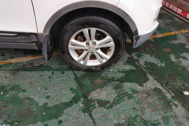 Used HYOSOW S3 2017 1.5L Manual Luxury Model Right Front Wheel Hub