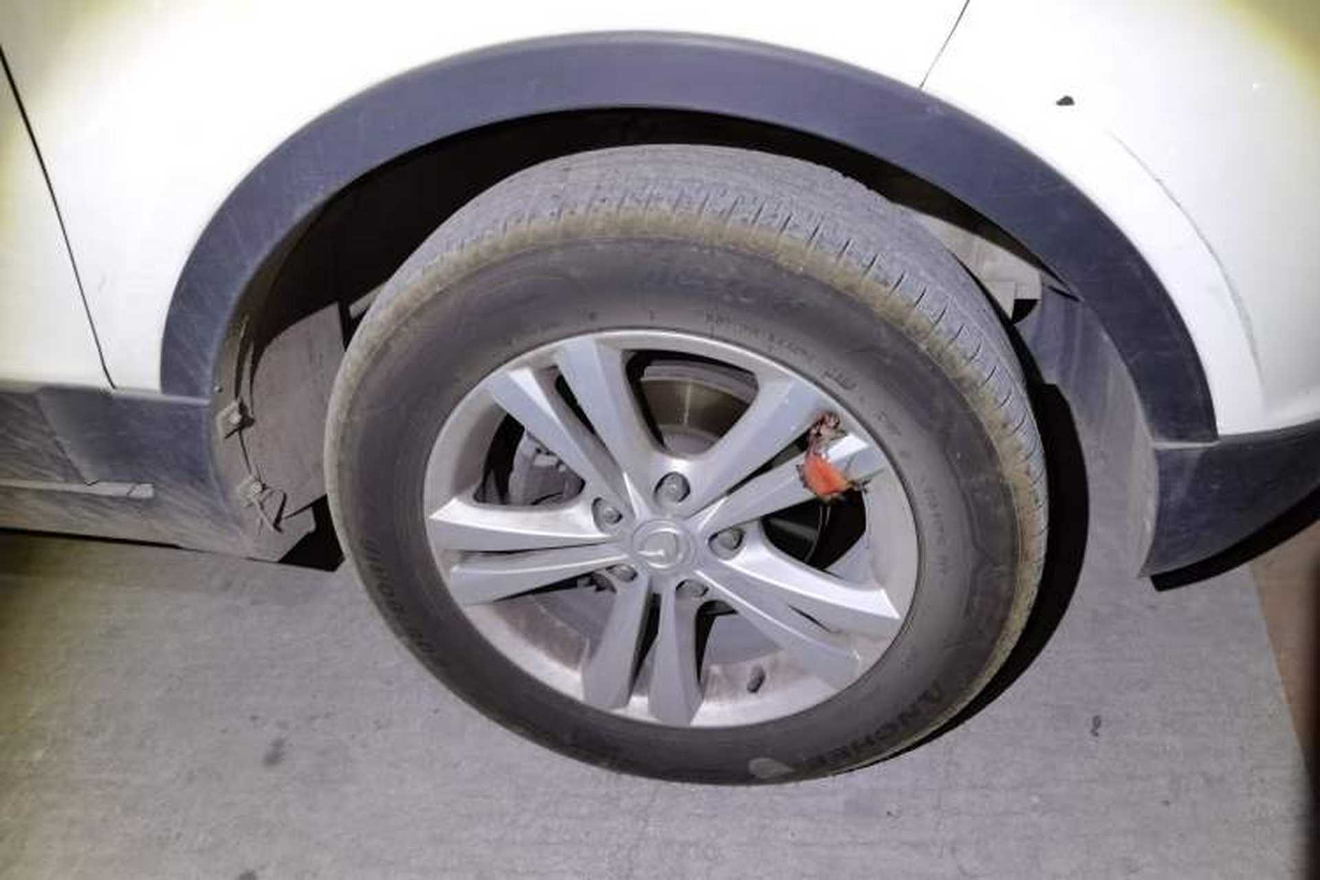 Used HYOSOW S3 2017 1.5L Manual Luxury Model Right Front Wheel Hub