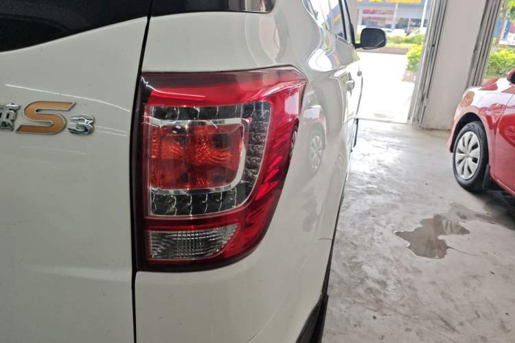 Used HYOSOW S3 2017 1.5L Manual Luxury Model Right Rear Taillight