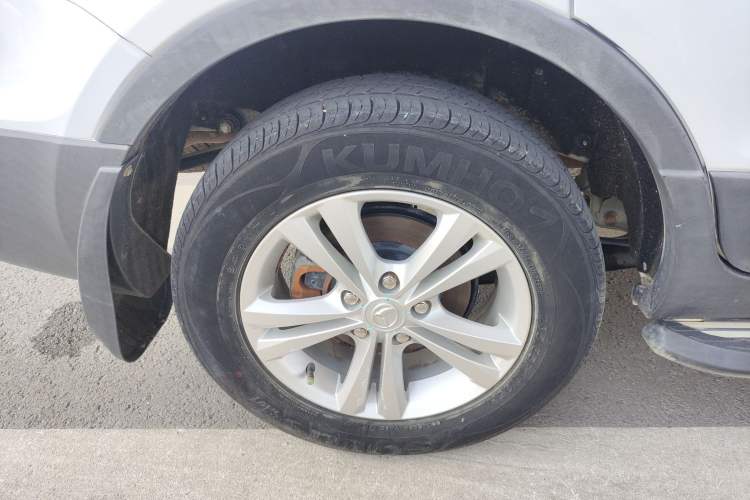 Used HYOSOW S3 2017 1.5L Manual Luxury Model Right Rear Wheel Hub