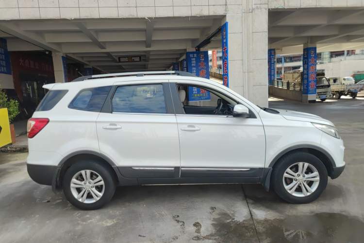 Used HYOSOW S3 2017 1.5L Manual Luxury Model Right Side