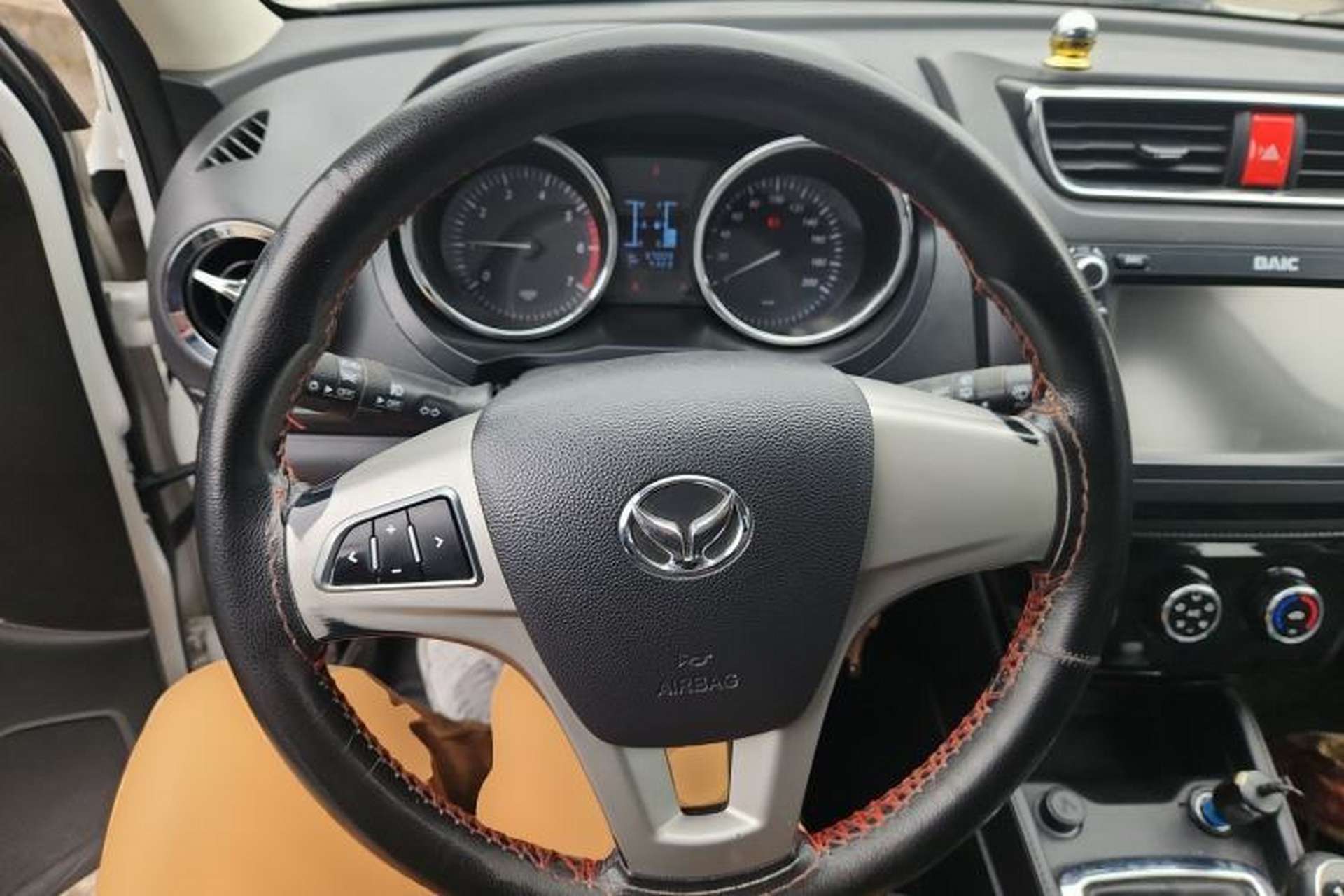 Used HYOSOW S3 2017 1.5L Manual Luxury Model Steering Wheel