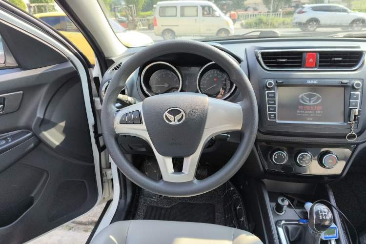 Used HYOSOW S3 2017 1.5L Manual Luxury Model Steering Wheel