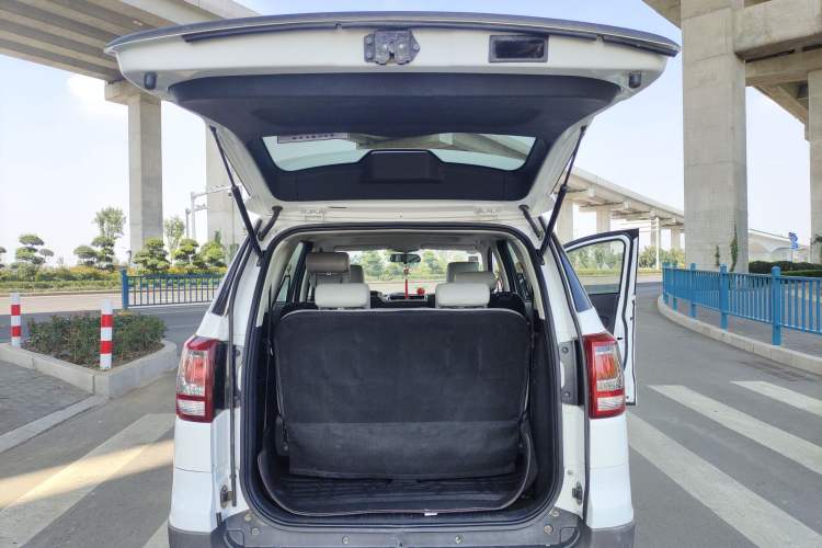 Used HYOSOW S3 2017 1.5L Manual Luxury Model Trunk